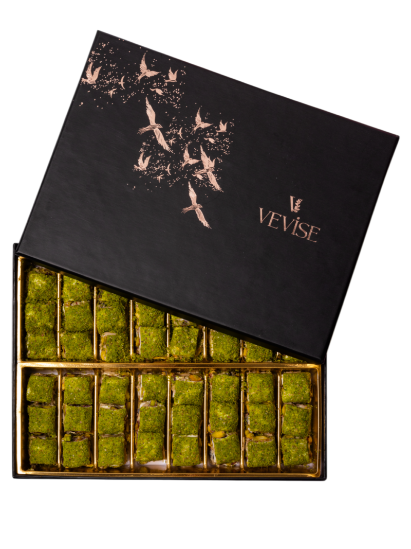 Fıstıklı Lokum - Pistachio Turkish delight